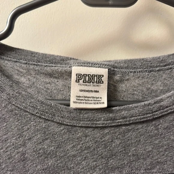 PINK Victoria's Secret Gray Sequin Tee - Picture 2 of 5